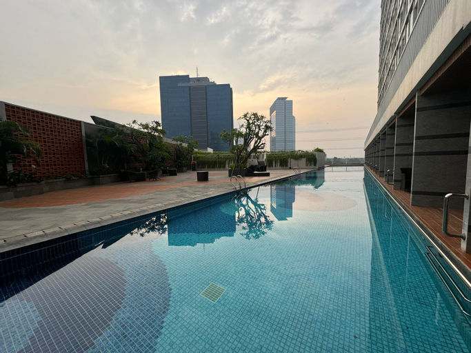 Swimming Pool 15