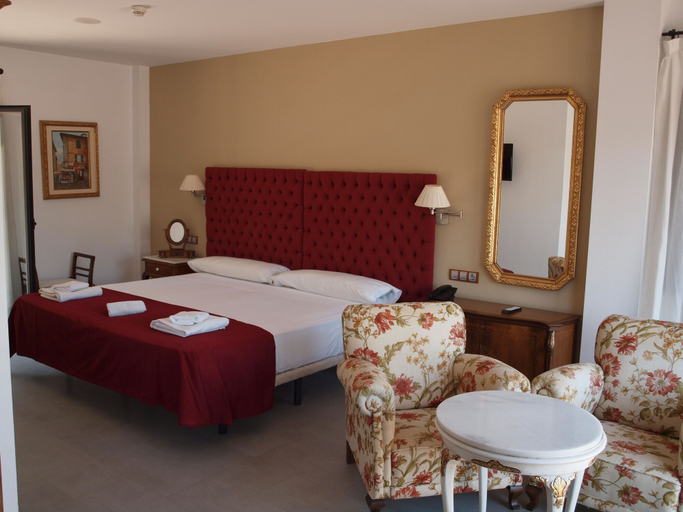 Bedroom 2, Alcanacia, Granada