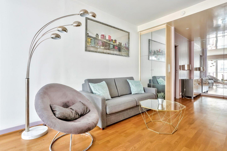 Others 1, Appartement Quartier Arc de Triomphe, Paris