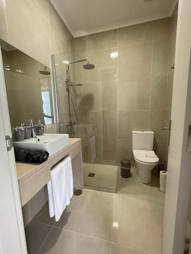 Others 4, Concept Guest House, Elvas