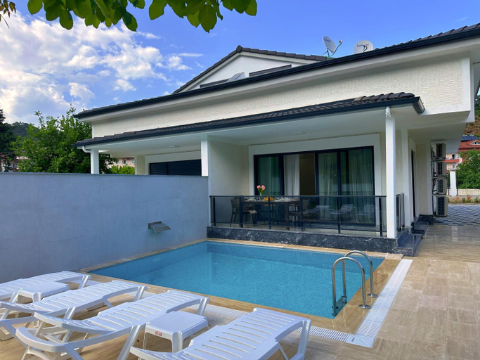 Others 3, HACI BEY VILLALARI, Kemer
