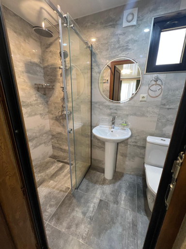 Bathroom 2, Villa for families and friends 4, Tbilisi