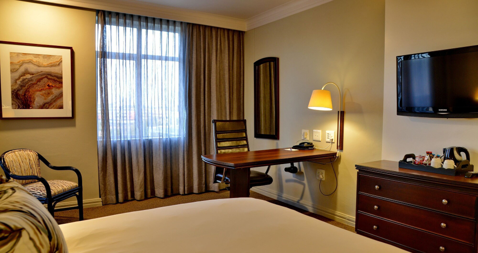 Bedroom 3, ANEW Hotel Centurion Pretoria, City of Tshwane