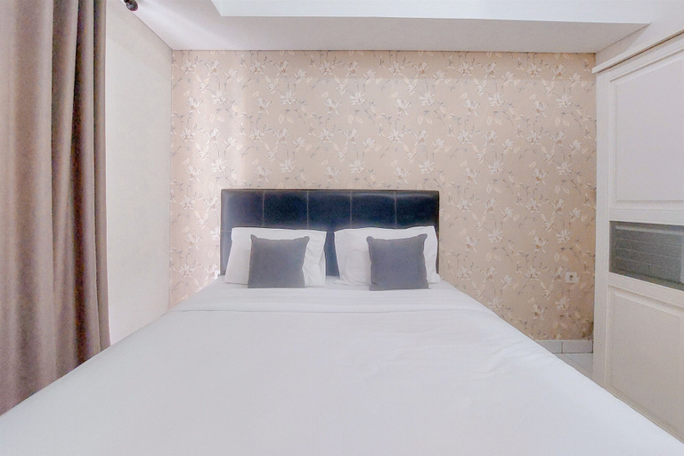 Others 4, Comfy And Well Furnished Studio Casa De Parco Apartment, Tangerang
