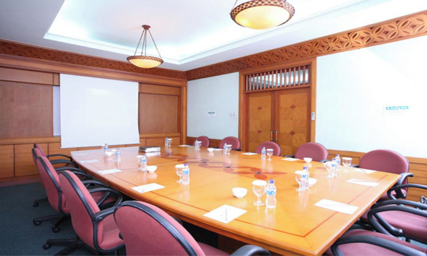 Business Facilities