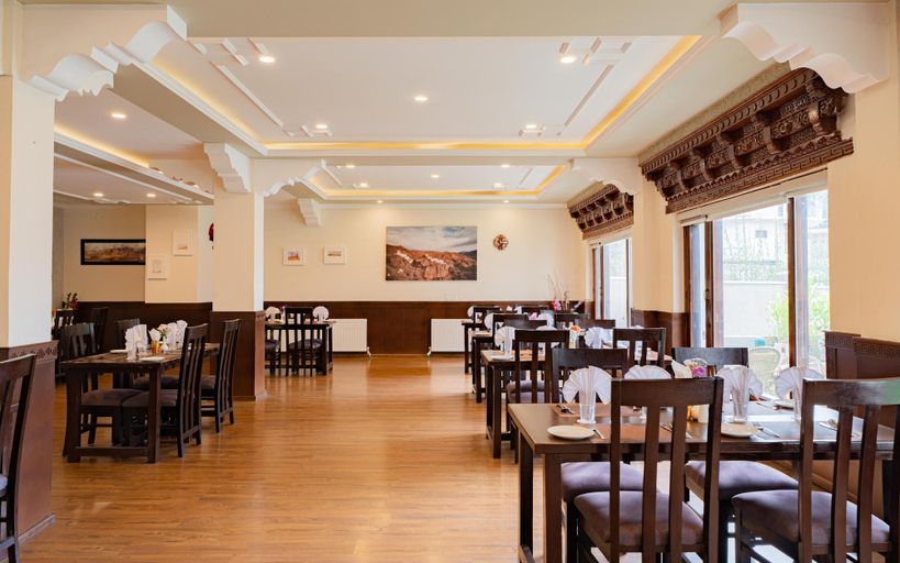 Food & Drinks 5, Hotel Kesaar Palace, Leh