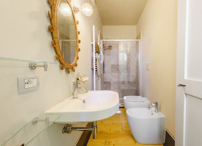 Bathroom 3, Villa Farneta Comfortable Holiday Residence, Arezzo