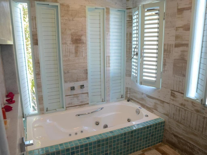Bathroom 3, Praiagogi Boutique Pousada, Maragogi