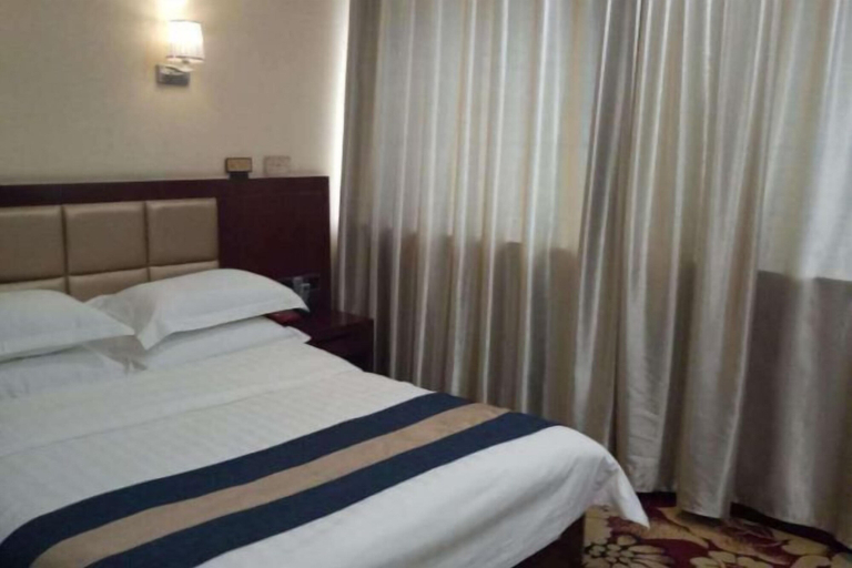 Bedroom 3, Dingxi Xuxin Hotel, Dingxi