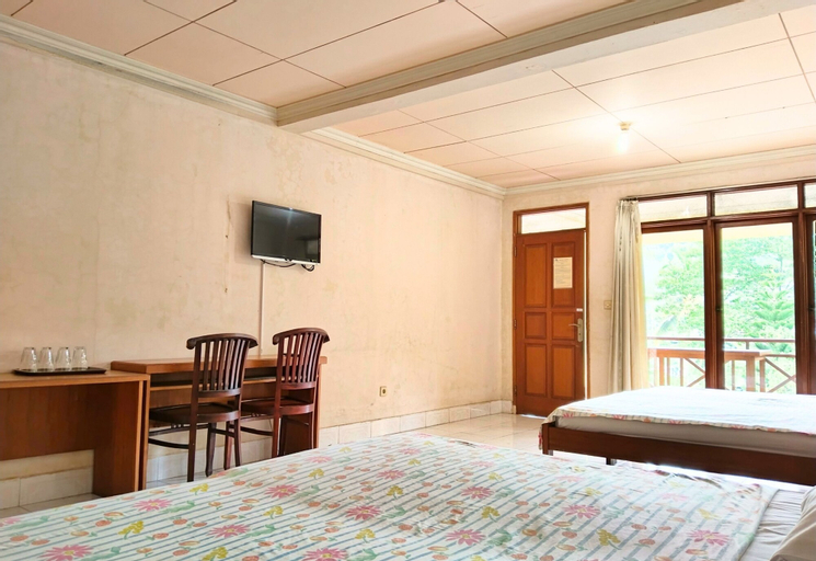 Bedroom 12