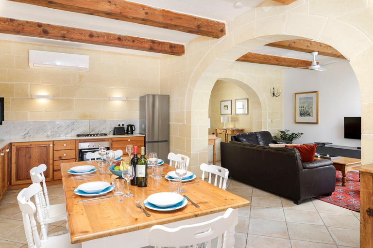 Kitchen 4, Dar ta' Censina Villa with Private Pool