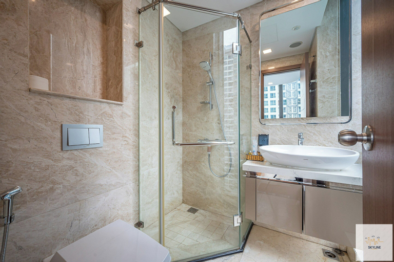 Bathroom 10
