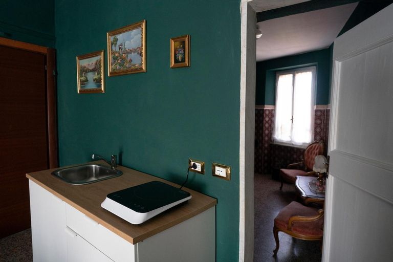 Dining Room 12