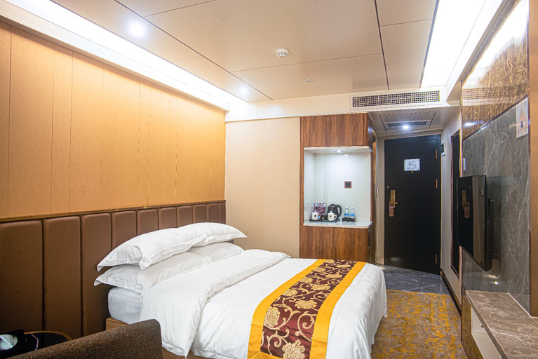 Bedroom 7