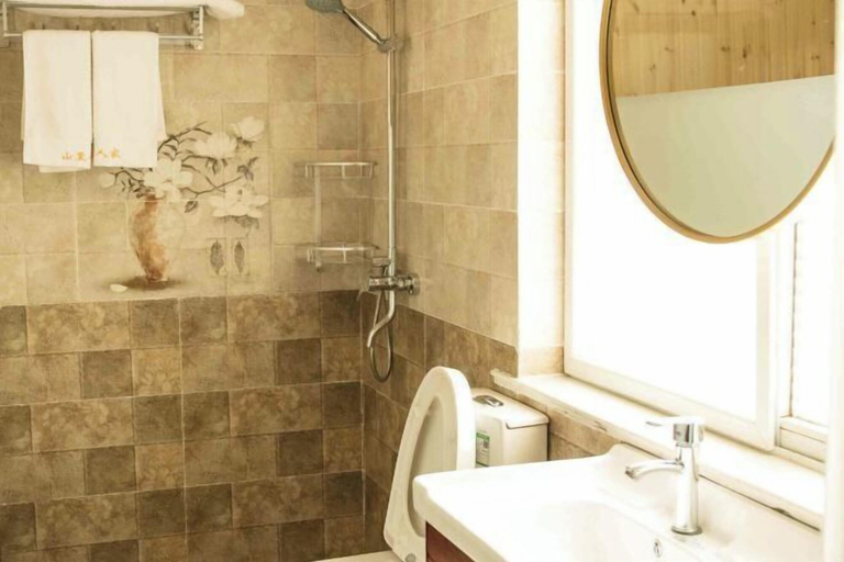 Bathroom 3, Shanlijia Homestay, Xuancheng