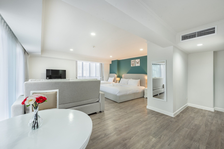 Bedroom 12