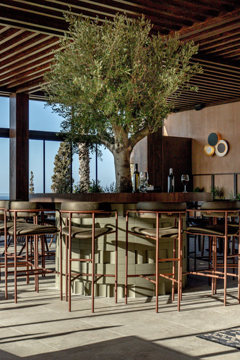 Food & Drinks 5, Elios Hill - Sun Kissed Happiness, Crete