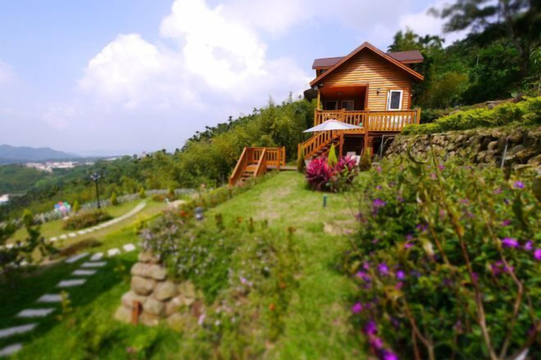 Sitou Flora's House B&B, Nantou