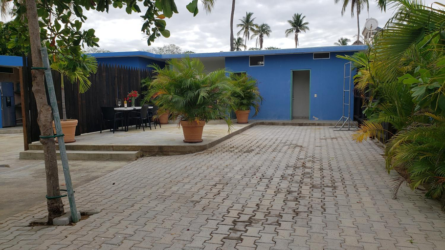 Exterior & Views 1, VIP Trailer Park and Bungalows., Cihuatlán