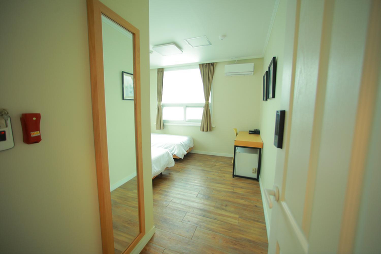Bedroom 19