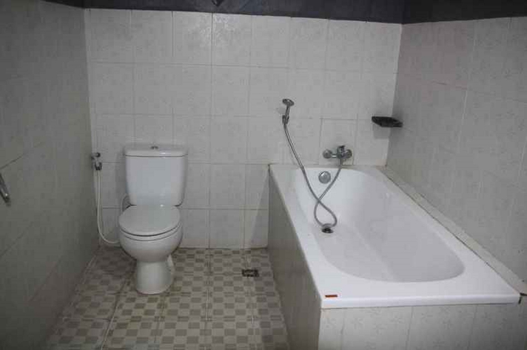 Bathroom 3