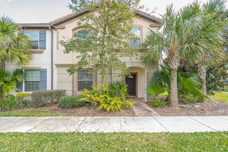 5, Spacious 5-Bedroom Family Townhome - Disney Magic, Osceola
