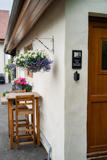 Others 3, Cherry Tree Apartment, Causeway Coast and Glens