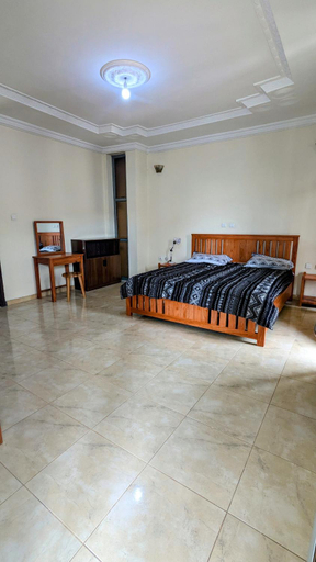 Others 4, Joy Home, Addis Abeba