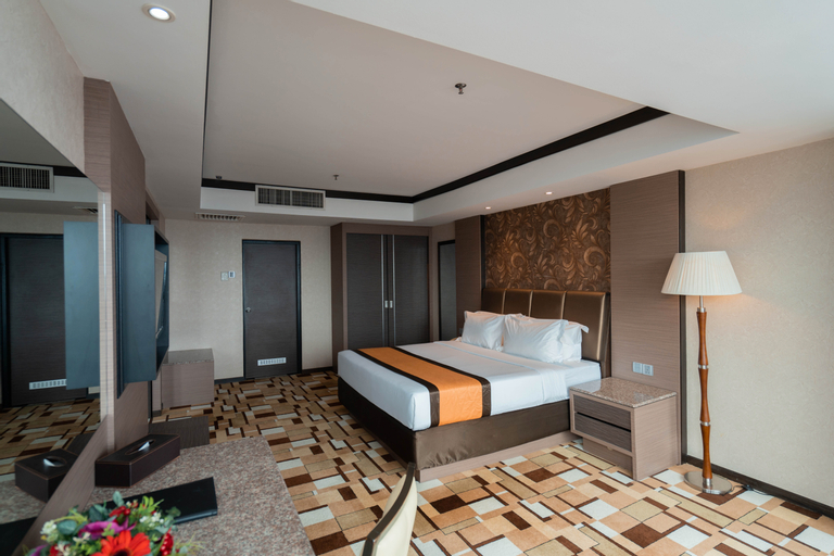 Bedroom 15