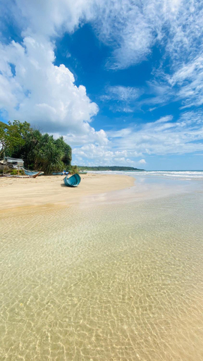 Others 4, Simplex Sea Place, Tangalle