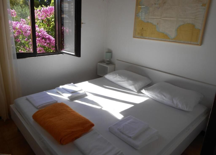 Bedroom 3, Holiday house Mia, Rogoznica