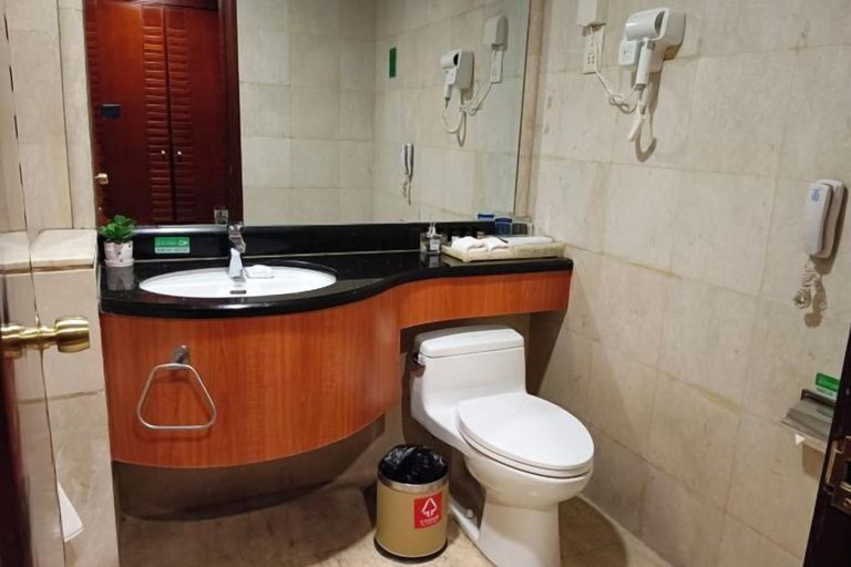 Bathroom 3, Mizhou Hotel, Weifang
