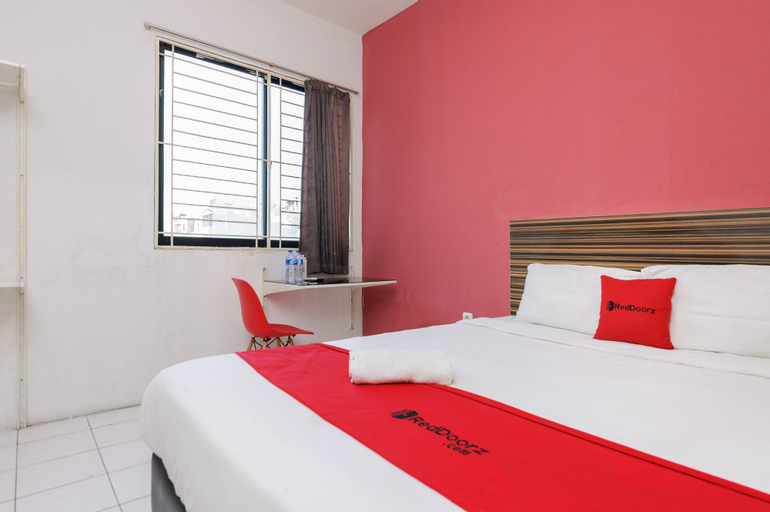 Bedroom 13