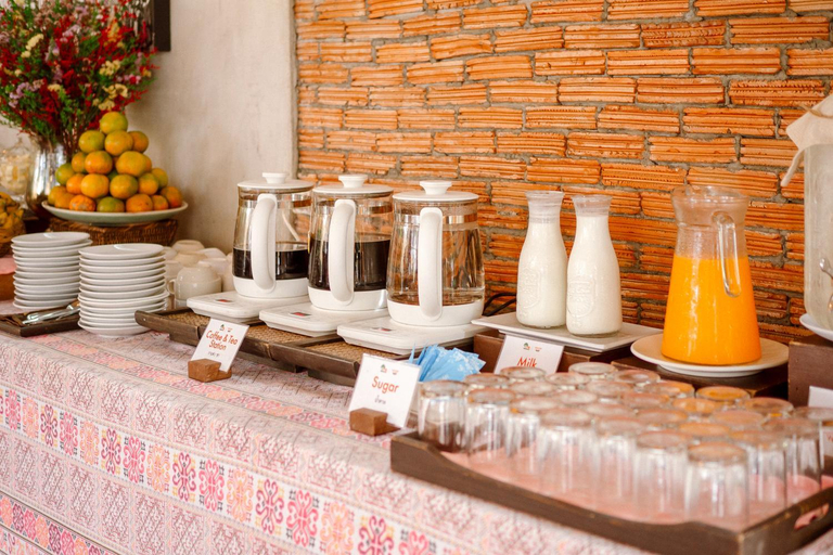 Food & Drinks, Society House Luxury Hostel, Pai