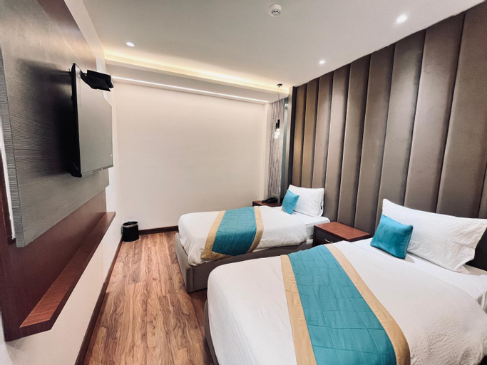 Bedroom 12