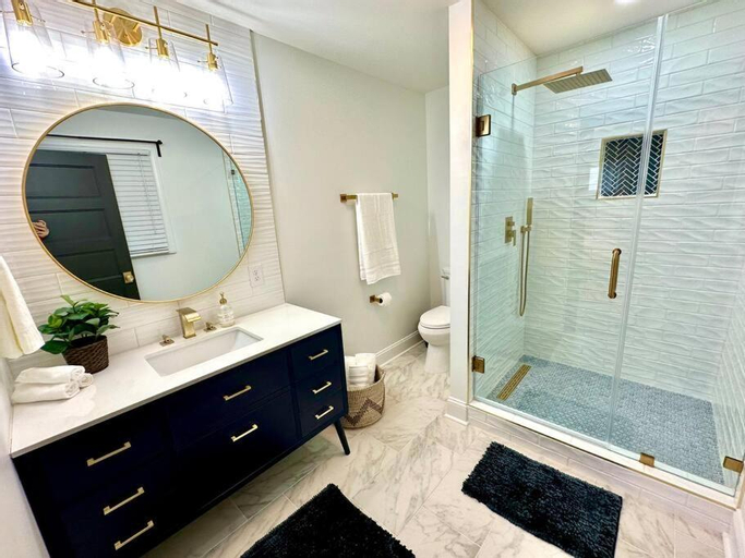 Bedroom 5, The Demon Deacon Den - BuenaVista, Forsyth