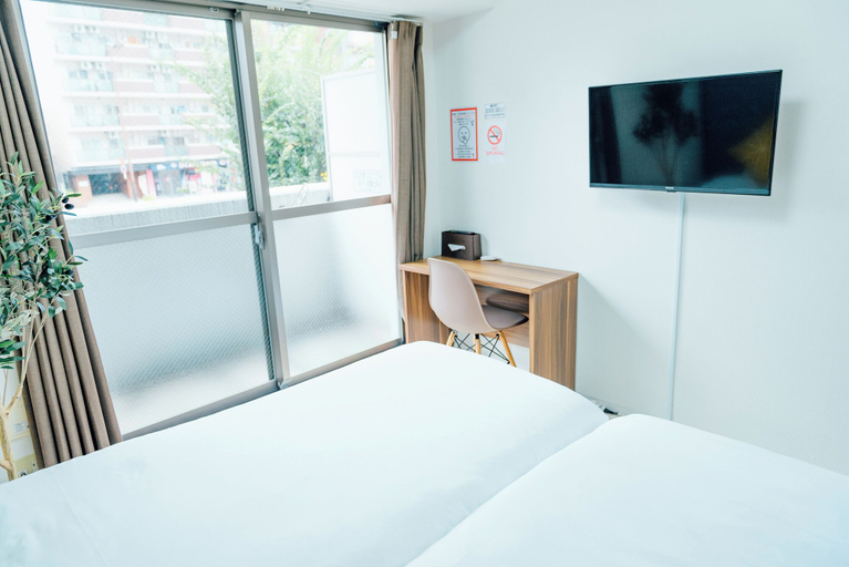 Bedroom 2, Royal Heights Sakuragawa Condominium, Osaka