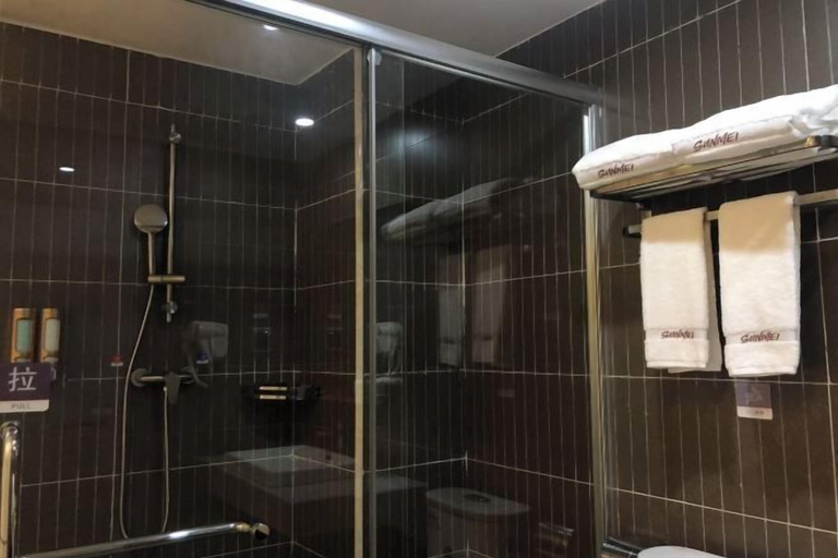 Bathroom 4, Shangkeyou Chain Hotel (Xinxing Shidai Plaza), Yunfu