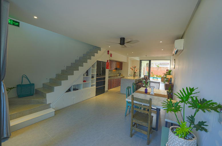 Public Area 3, Sunrise Ocean Villa 4BR Tan Thanh Beach, Da Nang
