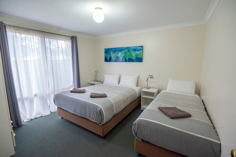 Bedroom 15