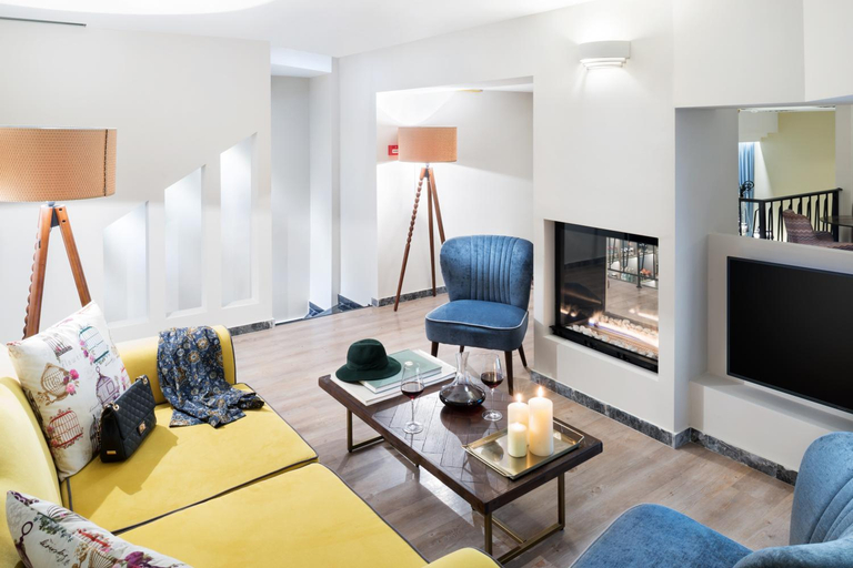Others 5, Urban Boutique Living, Crete
