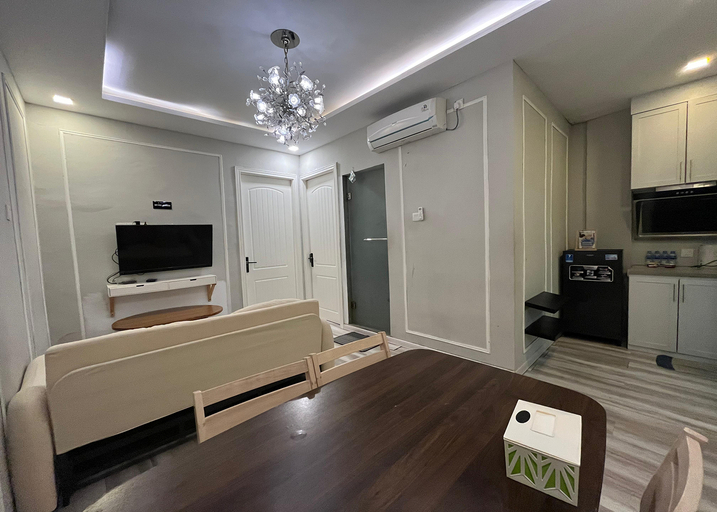Others 5, Casanova, Batam