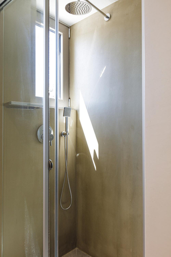 Shower 2, Villa Rizes Luxury, Crete