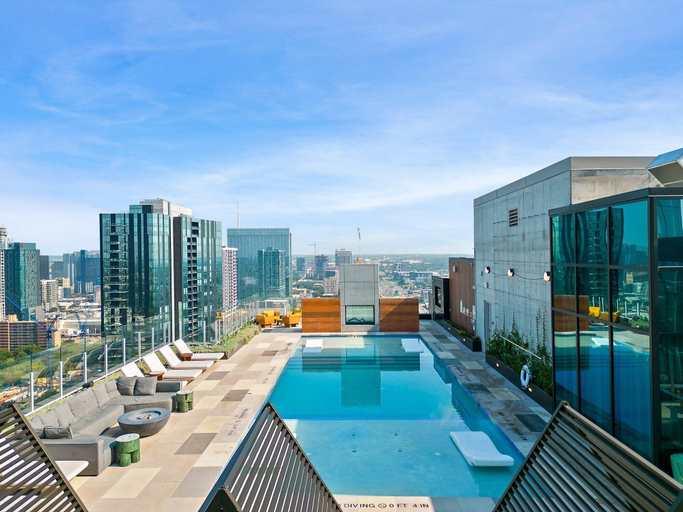 Sport & Beauty 1, Rainey St 1BR | Heated Pool | Gym | Bar | DT ATX, Travis