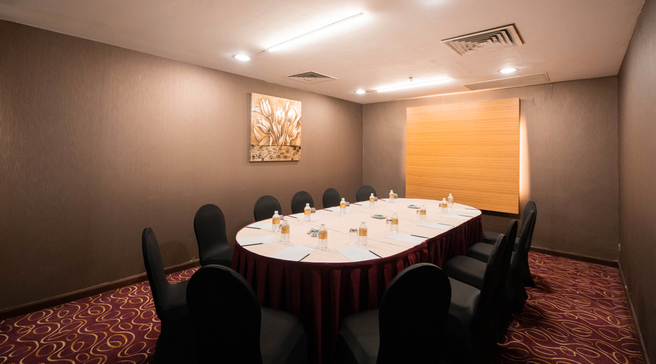 Business Facilities