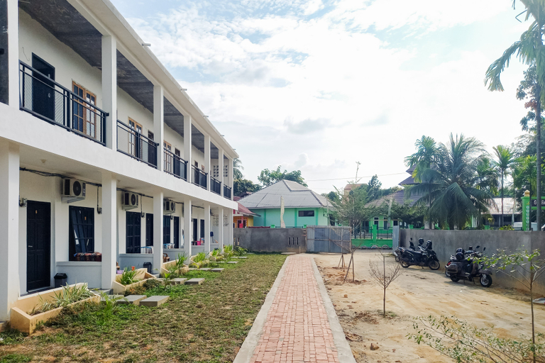 Exterior & Views 2, RedDoorz Syariah near Jamtos Lorong Hamba, Jambi