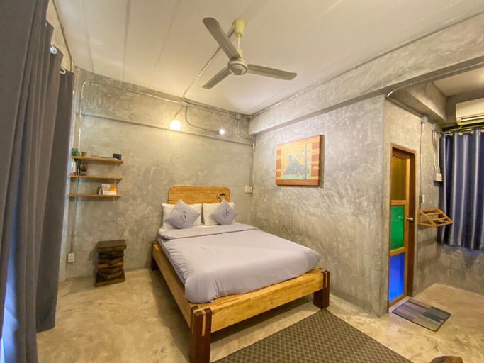 Bedroom 3, The Picturebook Guesthouse, Mae Sot