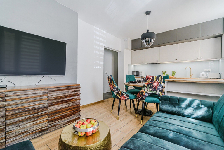 Others 4, Suwalska P&O Apartments, Warsaw