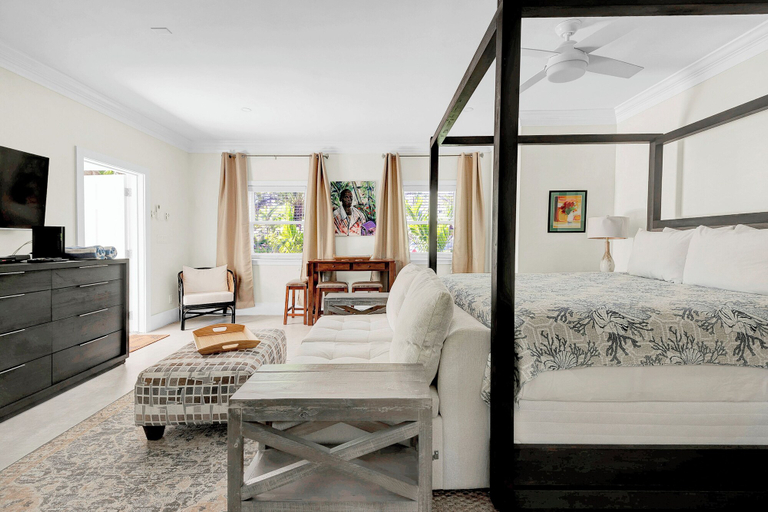 Bedroom 2, Silk Cotton Villas