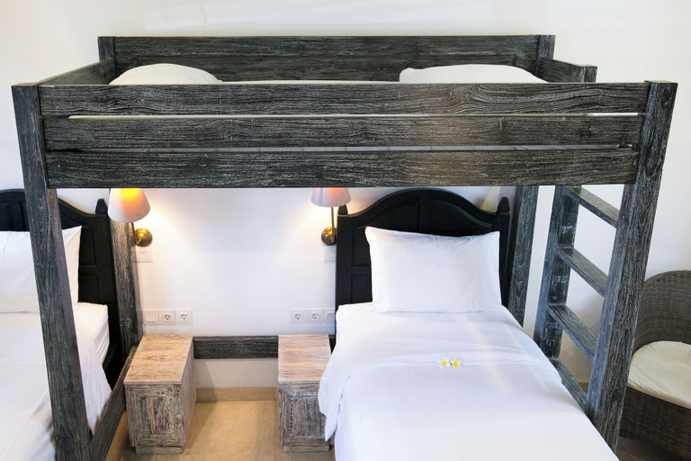 Bedroom 13